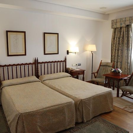 Pousada De Portomarin Εξωτερικό φωτογραφία