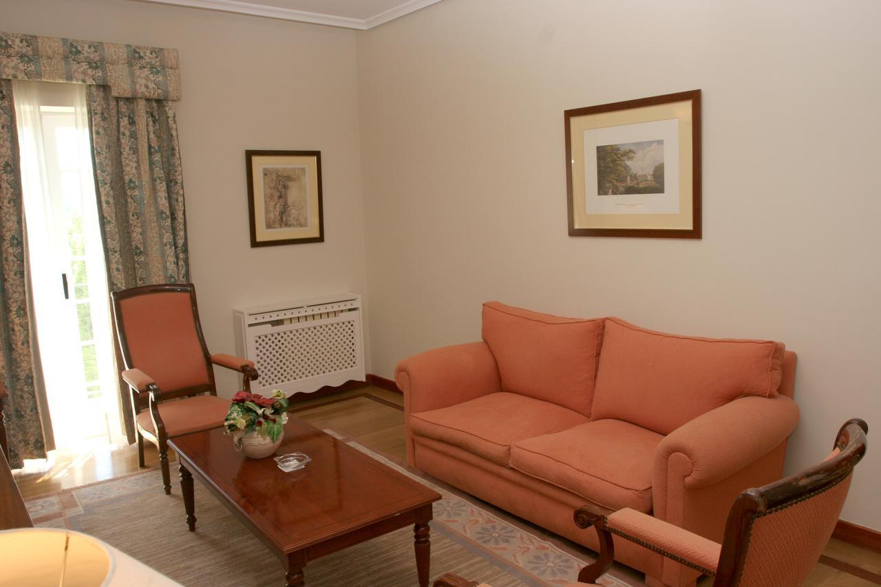 Pousada De Portomarin Εξωτερικό φωτογραφία